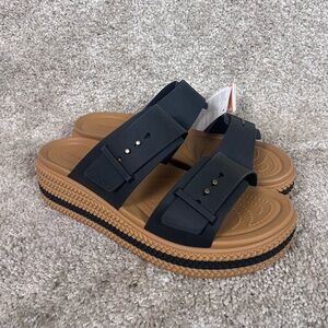 Crocs Brooklyn Woven Buckle Low Wedge Lite Ride Womens Size 10 NWT
